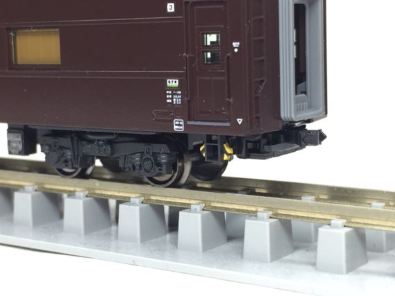 KATO 10-1500 35系4000番台 SLやまぐち号 床下塗替え 色