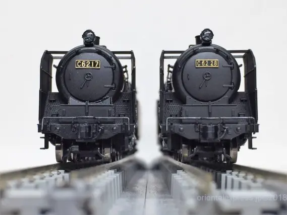 C62 17 糸崎機関区が入線しました。が・・・(;^_^A KATO京都駅店 特