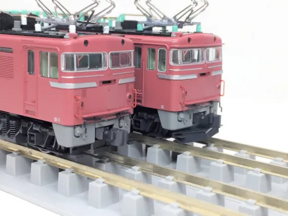 EF80 一次形（ヒサシなし）が入線しました。KATO 3064-1 | NGaugeJP