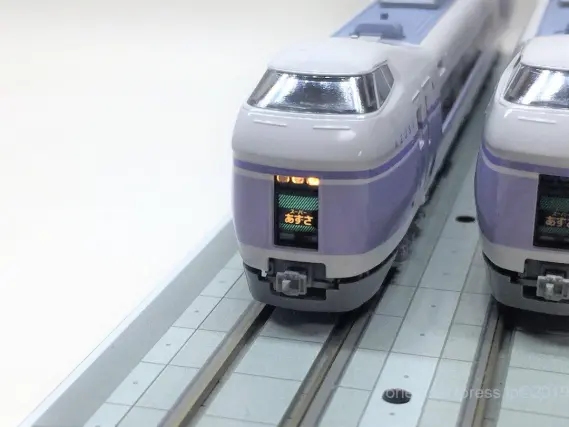 E351系「スーパーあずさ」の中古を弄る。その2 KATO 10-358 / 10-359