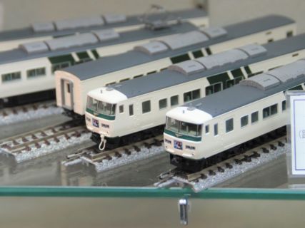 JR 185-0系特急電車(踊り子・強化型スカート)基本セットA