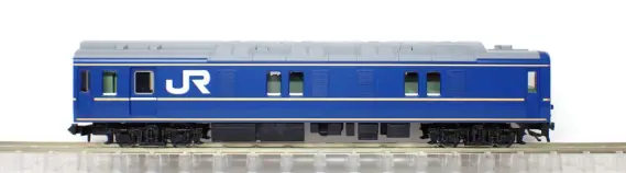 24系 北斗星3号・4号（JR北海道編成）が入線！ TOMIX 98656 / 98657