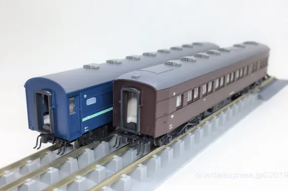 KATO 10-1546.1547 43系 急行「みちのく」両基.増結セット 43系 急行「みちのく」13両編成が入線しました。KATO 10-1546 / 10