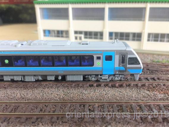JR四国 2000系を弄る。その1 KATO 10-1503 10-1504 ｜ 製品情報｜製品