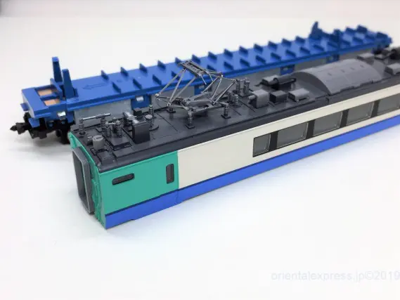 485系3000番台「はくたか」が入線です。 TOMIX 98337 98338 ｜ 製品