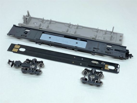 209系2100番台 房総色 入線です。TOMIX 98629 4両セット 幕張車両