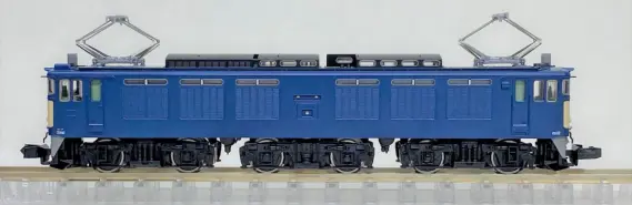 EF64 37号機・復活国鉄色が入線しました。TOMIX 7130 ｜ 製品情報