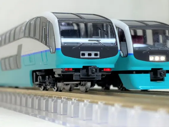251系「スーパービュー踊り子」2次車 新塗装が入線しました。TOMIX