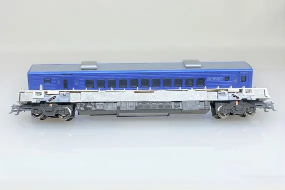 883系「ソニック」リニューアル車が入線しました。KATO 10-288 ｜ 製品