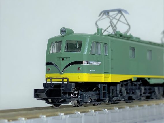 EF58 初期形大窓 青大将 の入線です。KATO 3039 ｜ 製品情報｜製品検索
