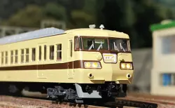 キハ58系 急行形気動車（新潟色）入線です。KATO 10-357 | NGaugeJP