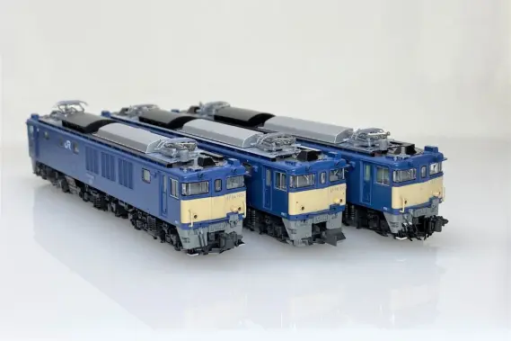 EF64 1030号機 が入線です。KATO 3023-7 ｜ 製品情報｜製品検索｜鉄道