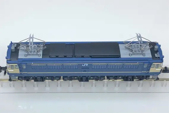 EF65 500番台 P形特急色（JR仕様）が入線しました。KATO 3060-3