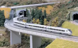 KATO京都駅店】4月24日発売 C62 2 梅小路機関区（KATO京都駅店