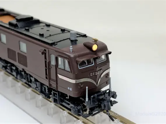 EF58 89号機を弄る。その1 KATO 3020-3 上越形 茶 ｜ 製品情報｜製品