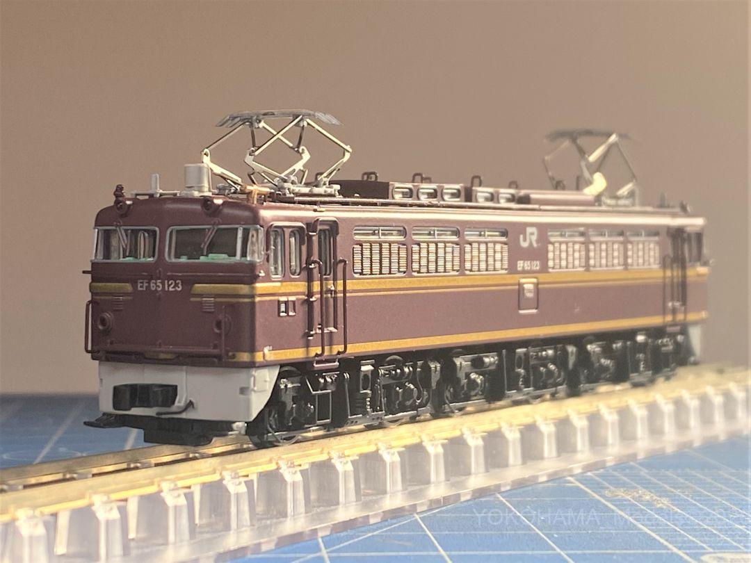 EF65 123号機・ゆうゆうサロン岡山塗装を弄る。（赤7号）MICROACE