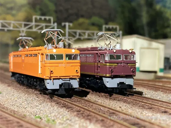 EF65 123号機・ゆうゆうサロン岡山塗装を弄る。（赤7号）MICROACE