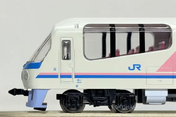キハ65系600番台・1600番台「エーデル丹後・シュプール」が入線しま