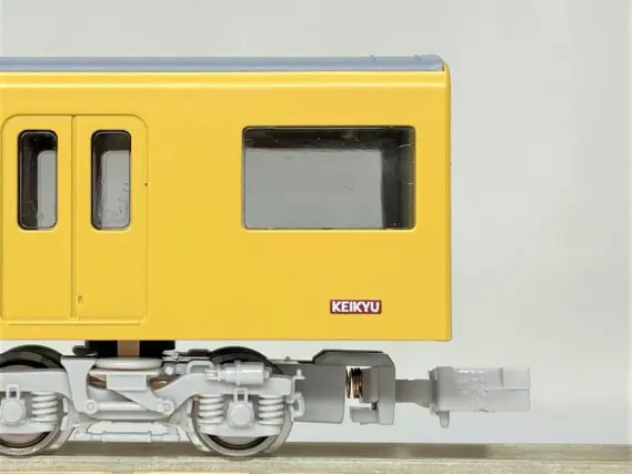 京急 新1000形1057F KEIKYU YELLOW HAPPY TRAINが入線しました