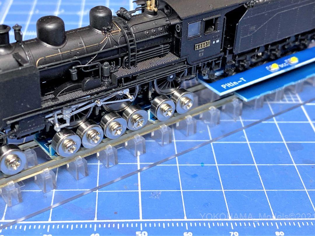 ローラー運転台とクリーナーキットを組み立てる。TRAINO PIT-R4C