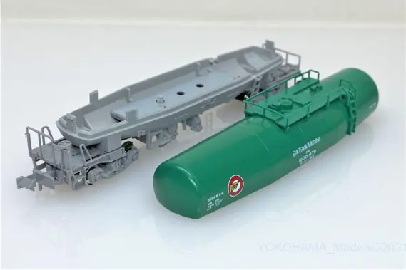 タキ1000 後期形日本石油輸送が入線しました。KATO 10-1669 ｜ 製品