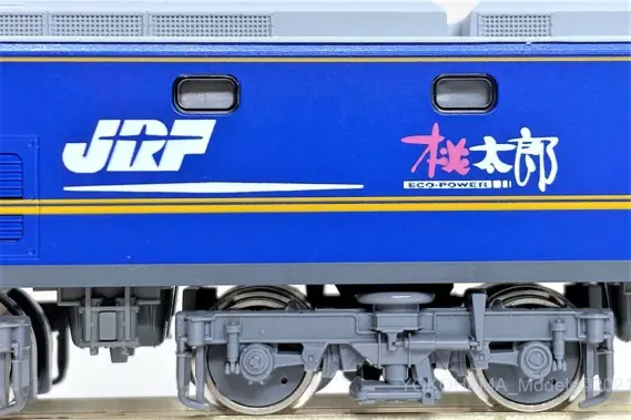EF210-300（JRFマーク付）が入線しました。KATO 3092-2 特別企画品