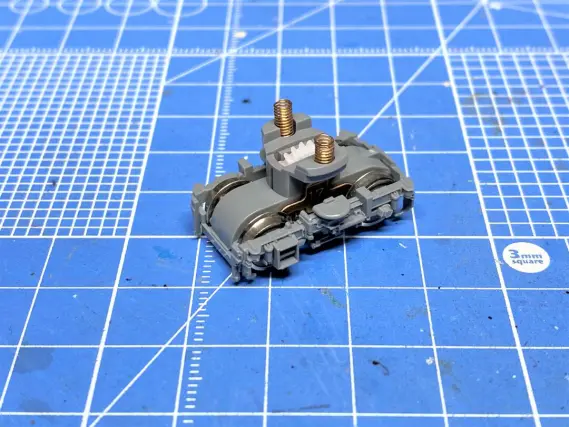 ジャンクなEH500 5号機（2次形）GPS付を弄る。その1 TOMIX 2147