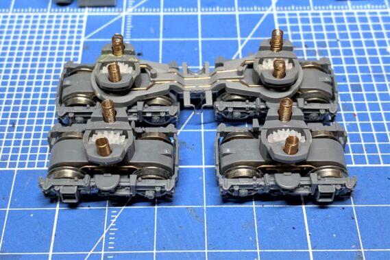 ジャンクなEH500 5号機（2次形）GPS付を弄る。その1 TOMIX 2147