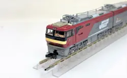 EF81 長岡運転所 ローズ・ひさし付 入線です。 TOMIX 9149 | NGaugeJP