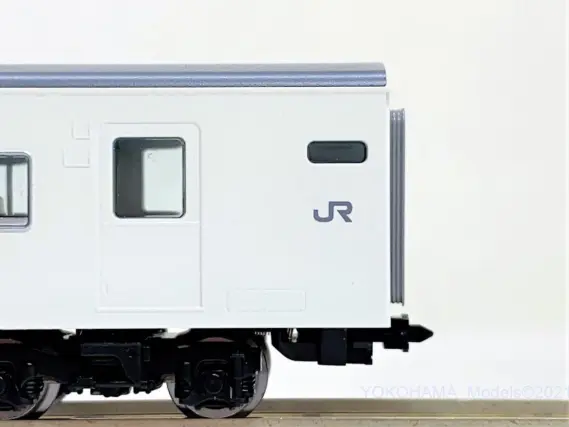 185系200番台「踊り子」新塗装・強化スカートが入線しました。TOMIX