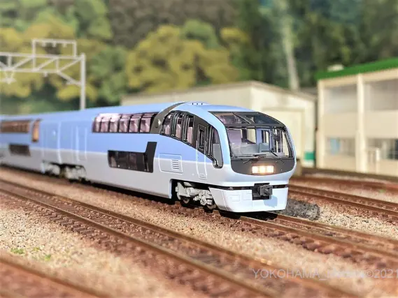 251系「スーパービュー踊り子」2次車・旧塗装が入線しました。その2