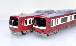 タキ29300形貨車(後期型・同和鉱業)セットが入線しました。 TOMIX