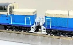EF64 1010号機 JR貨物試験塗装が入線です。KATO 3023-2