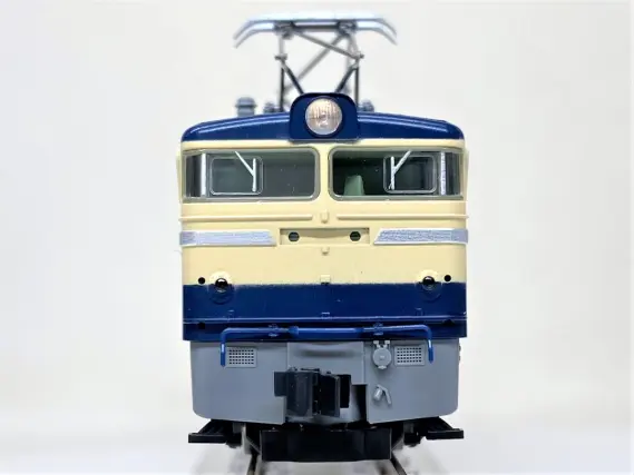 EF60 500番台 特急色が入線です。 TOMIX 7147 ｜ 製品情報｜製品検索