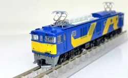 EF64 1010号機 JR貨物試験塗装が入線です。KATO 3023-2