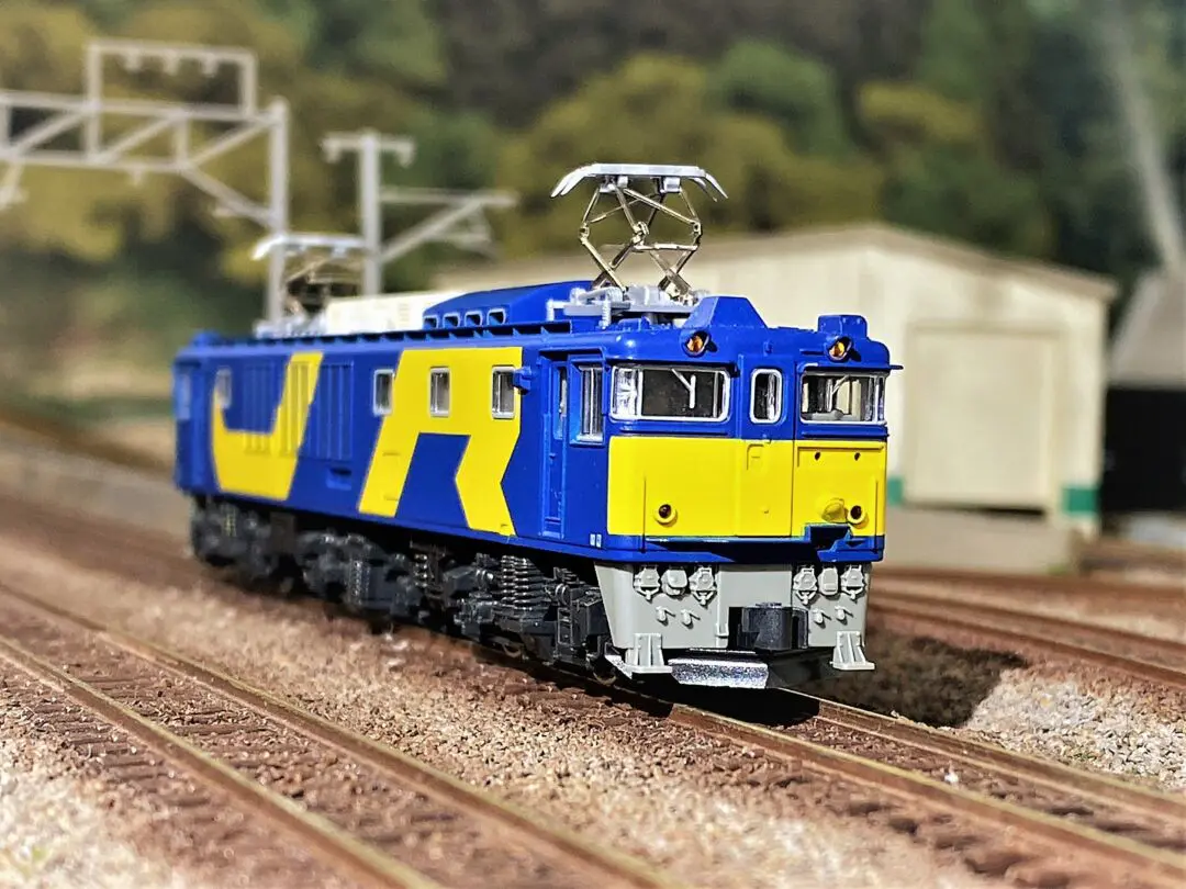 EF64 1010号機 JR貨物試験塗装が入線です。KATO 3023-2 ｜ 製品情報