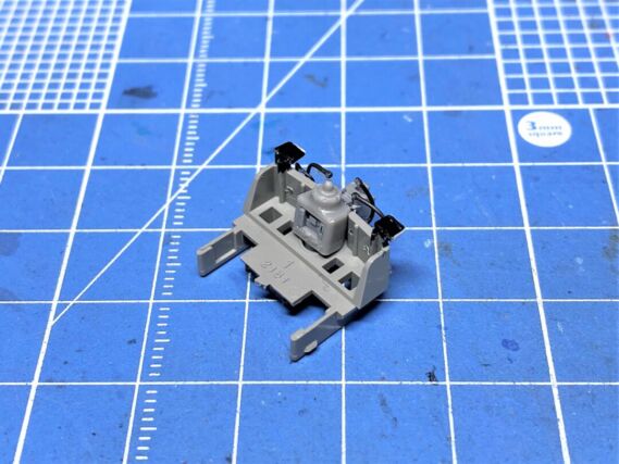 TOMIX 7153 EF81 95号機 レインボー塗装・Hゴムグレー トミックス