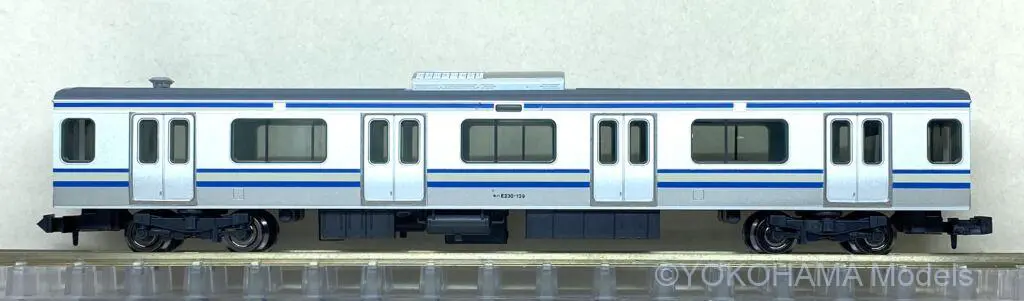 E231系 横須賀色（スカ色）（成田線開業120周年ラッピング）が入線しま