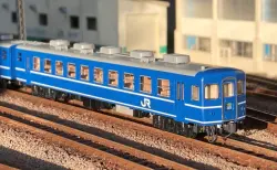 金の貨車・銀の貨車セット（ワム80000) が入線しました。 KATO 29-760