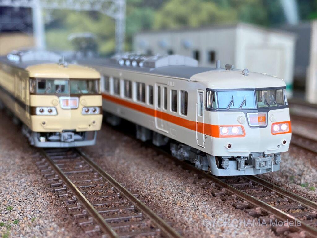 117系 JR東海色+リバイバルカラーが入線です。KATO 10-1711 ｜ 製品
