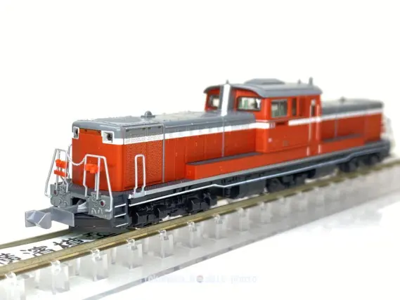 DD51 800番台 高崎車両センター高崎支所所属が入線しました。KATO 7008