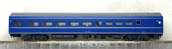 24系寝台特急 あさかぜ1・4号 (金帯) が入線です。KATO 10-1177 / 10
