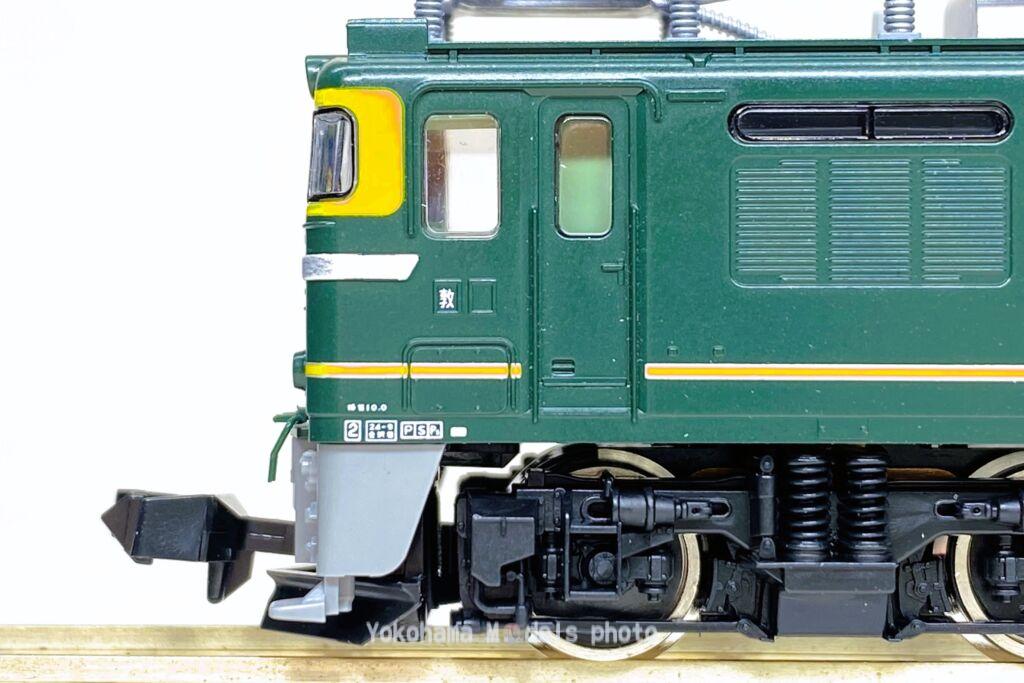 EF81（トワイライトエクスプレス色）が入線。EF81 44号機 TOMIX 98947