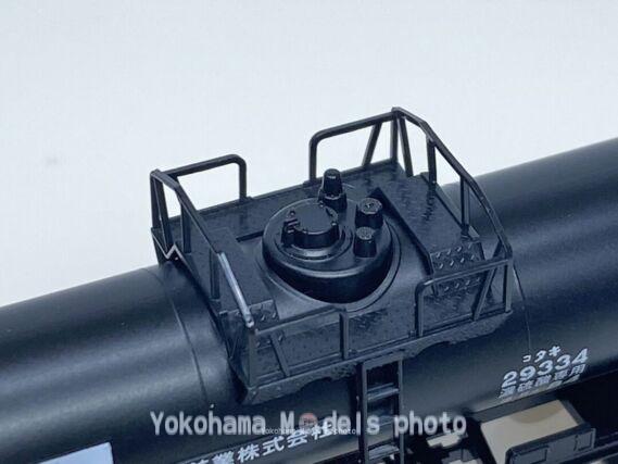 タキ29300形貨車(後期型・同和鉱業)セットが入線しました。 TOMIX