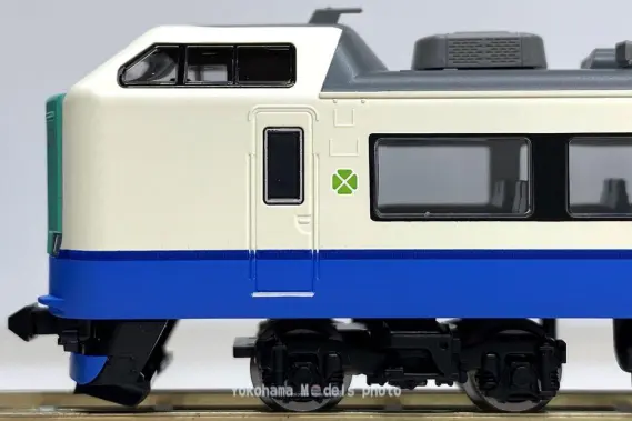 485系3000番代「上沼垂色」R編成が入線です。 TOMIX 98801 ｜ 製品情報
