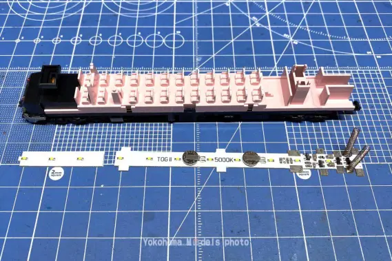 キハ183系5200番代 ノースレインボーエクスプレスを弄る。蓄電式室内灯
