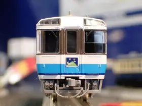 TOMIX キハ185系特急ディーゼルカー（剣山色）セット 品番