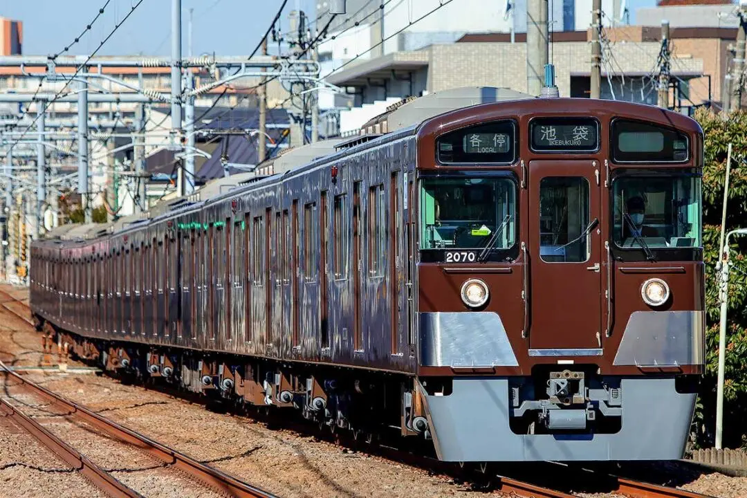 GREENMAX1089T+M西武2000系初期車6輛セット(塗装済キット組立) GREENMAX1089T+M西武2000系初期車6輛セット(塗装済キット組立)