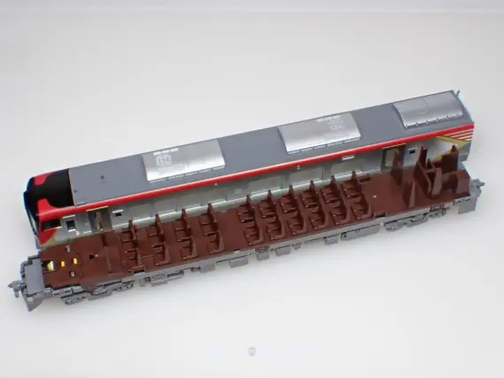 JR四国2700系 特急「南風」「しまんと」が入線しました。TOMIX 97950