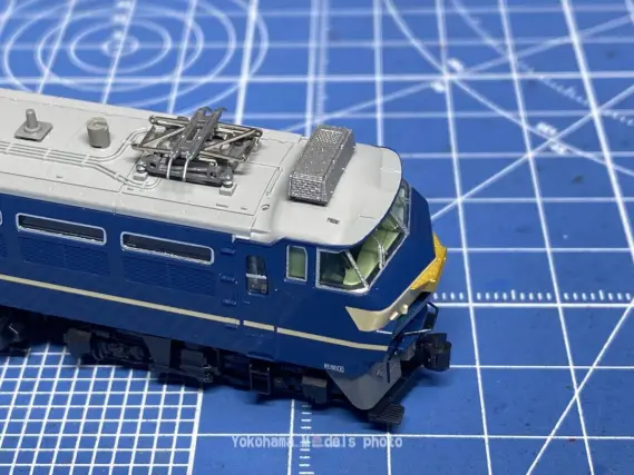 EF66 27号機を弄る。その1 3Dパーツのクーラーとスノープロウ取付
